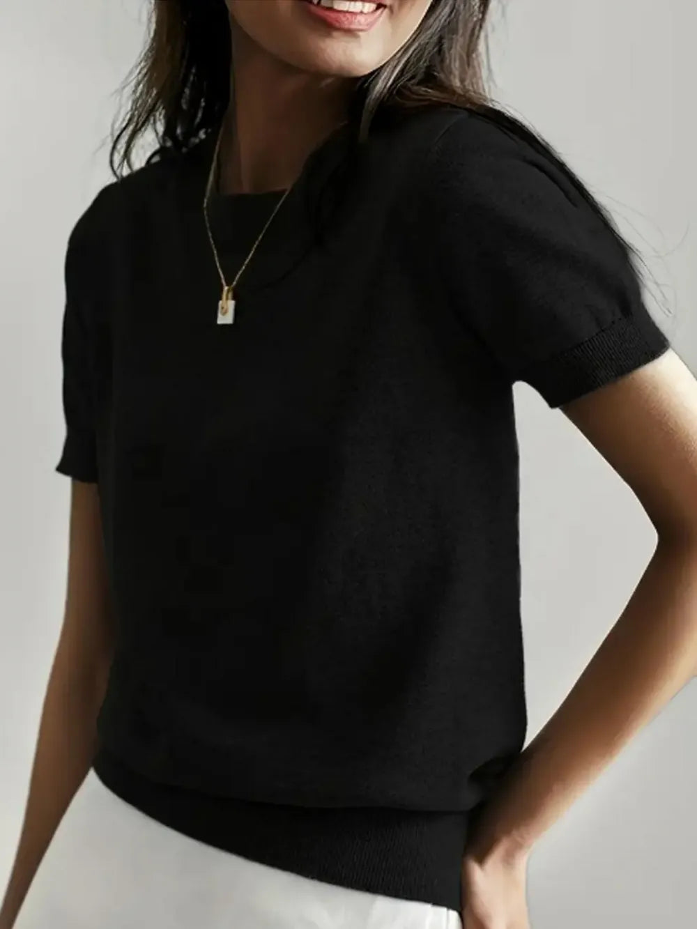 Women's Solid Color Crew Neck Short Sleeve Lightweight Loose Sweater