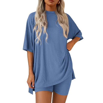 Women's Casual Oversized Crewneck Split Hem Shirts & Side Pocket Shorts Set