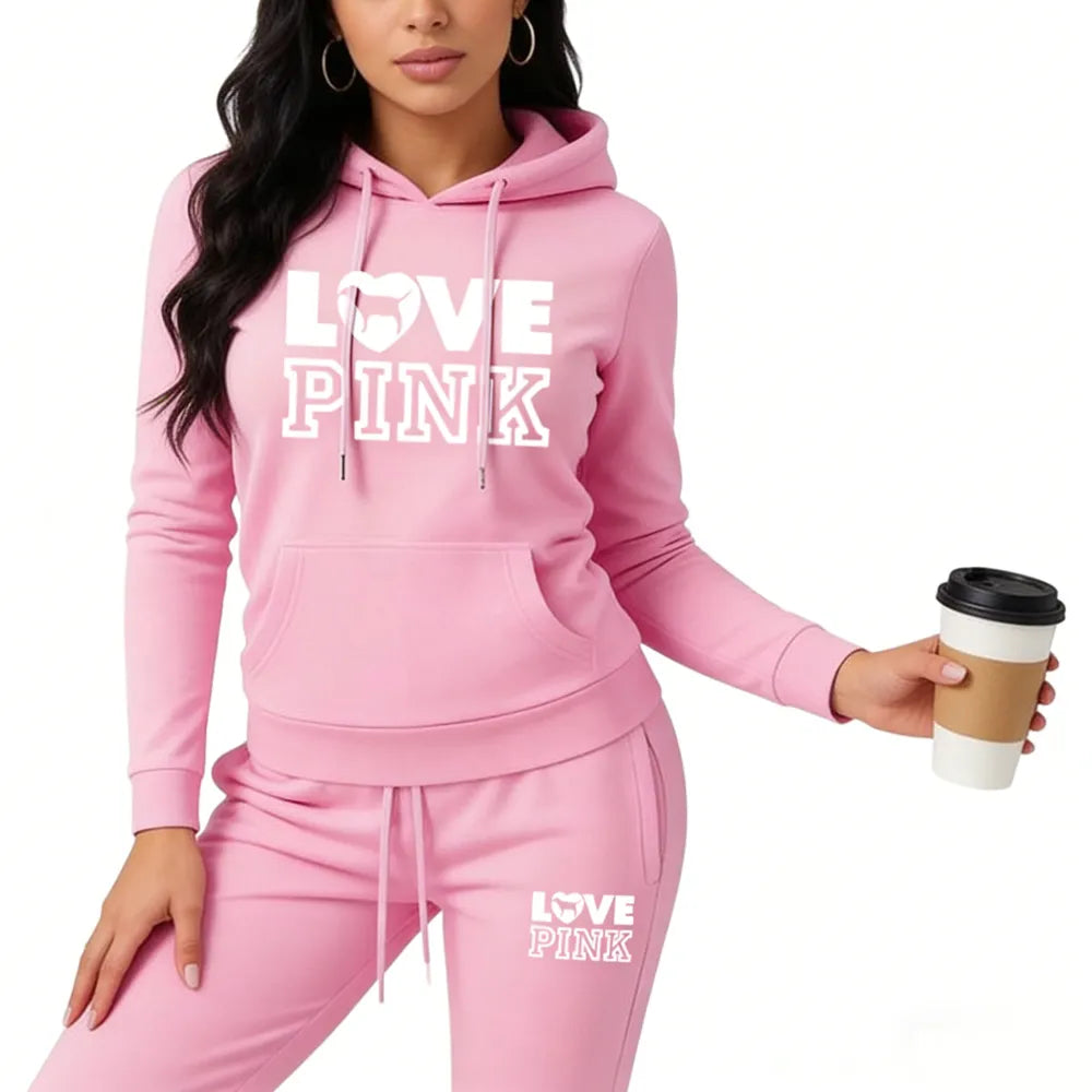 Two-piece set consisting of a letter-print sweatshirt and sweatpants.