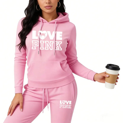 Two-piece set consisting of a letter-print sweatshirt and sweatpants.